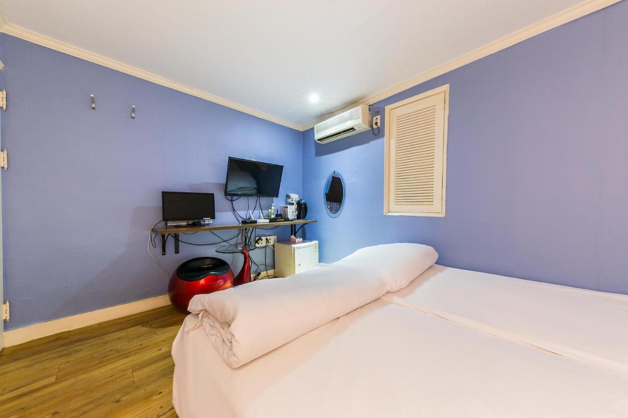 In Seoul Sinchon Goguma Hotel Екстериор снимка
